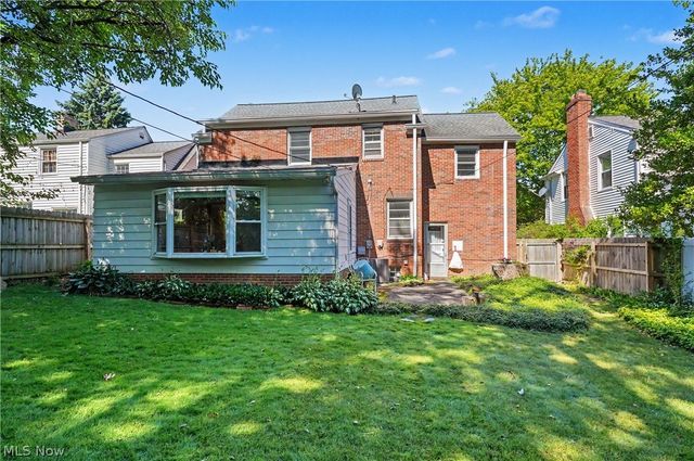 2171 S Belvoir Boulevard, University Heights, OH 44118