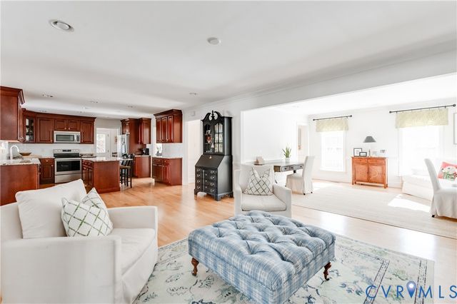 12710 Fox Meadow Dr, Henrico, VA 23233