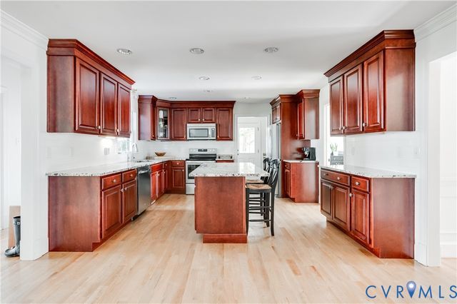 12710 Fox Meadow Dr, Henrico, VA 23233