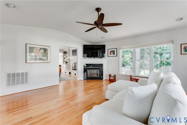 12710 Fox Meadow Dr, Henrico, VA 23233