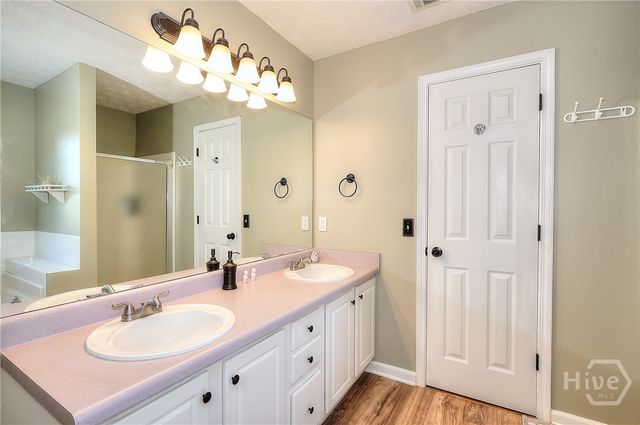 779 Coleen Dr, Winder, GA 30680