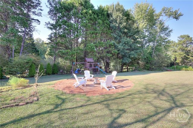 779 Coleen Dr, Winder, GA 30680