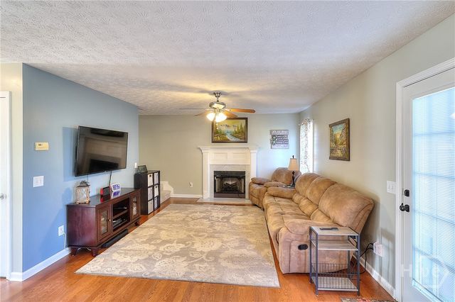 779 Coleen Dr, Winder, GA 30680