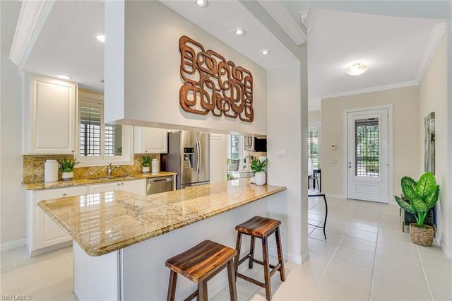 4796 Martinique WAY, Naples, FL 34119