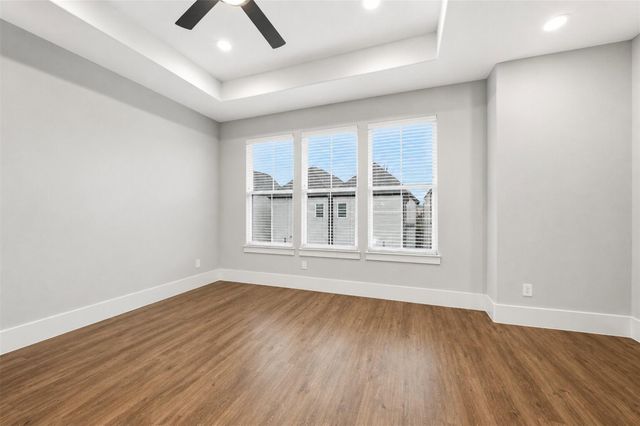 1421 W 23rd Street B, Houston, TX 77008