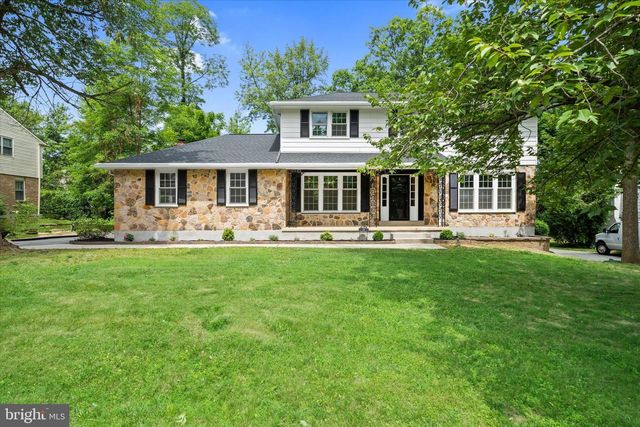 15 STONE CROP RD, Wilmington, DE 19810