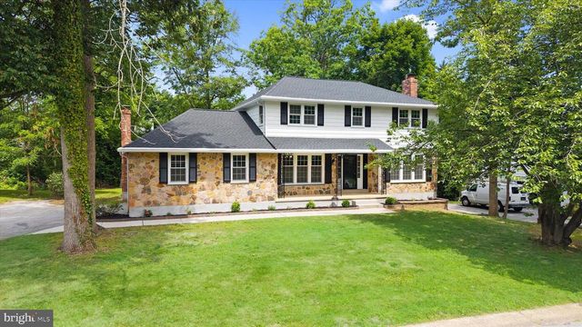 15 STONE CROP RD, Wilmington, DE 19810