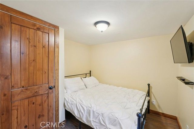 29251 Lake Brook Avenue, Cedar Glen, CA 92321