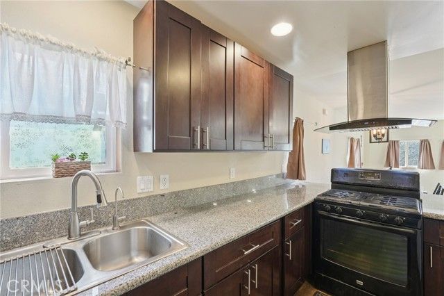 29251 Lake Brook Avenue, Cedar Glen, CA 92321