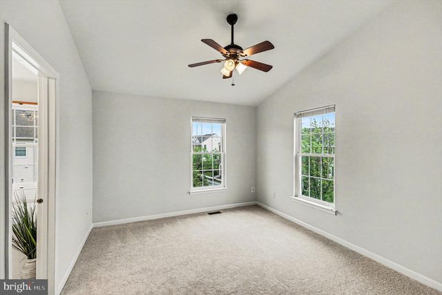 42822 SYKES TER, Chantilly, VA 20152