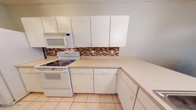 144 Turnbull Villas Circle, New Smyrna Beach, FL 32168