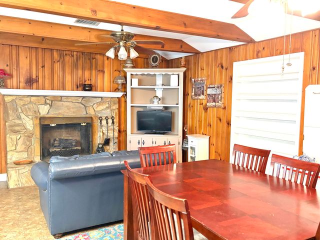 323 Workman Avenue, Woodruff, SC 29388