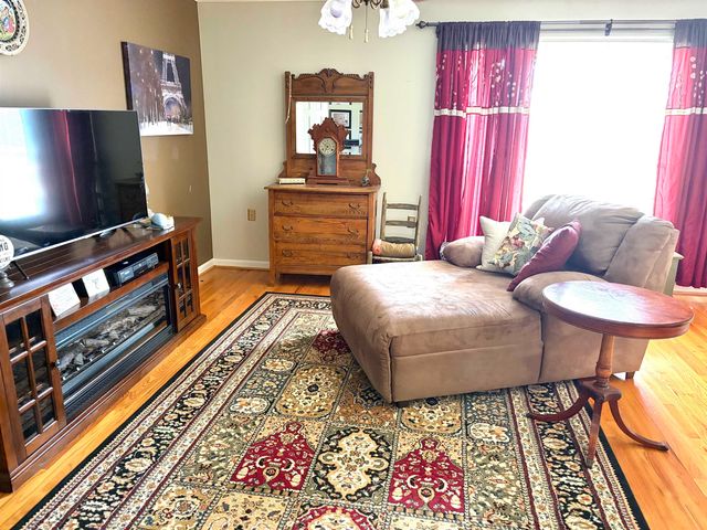 323 Workman Avenue, Woodruff, SC 29388