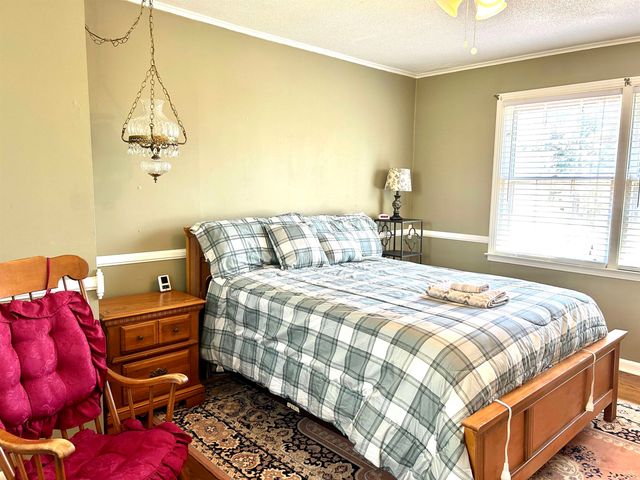 323 Workman Avenue, Woodruff, SC 29388