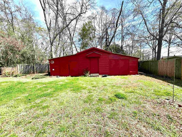323 Workman Avenue, Woodruff, SC 29388
