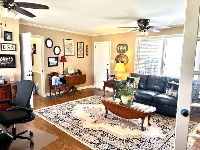 323 Workman Avenue, Woodruff, SC 29388