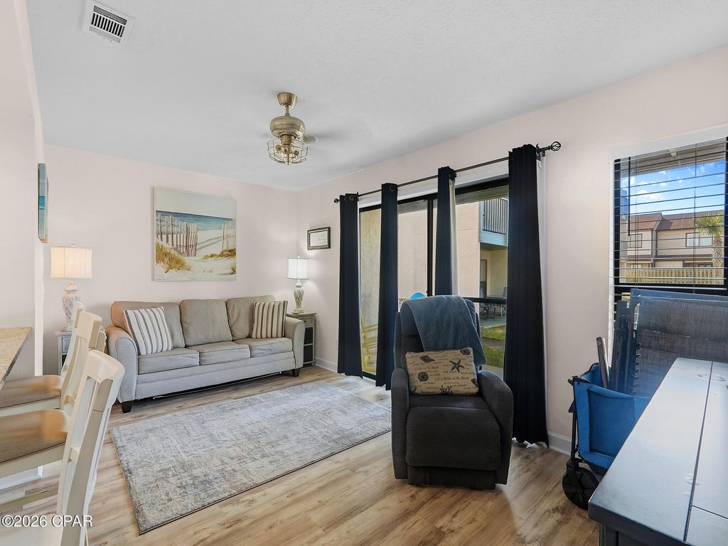 Image 14 of property listing at 17614 Front Beach Road 6C, Panama City Beach, FL 32413