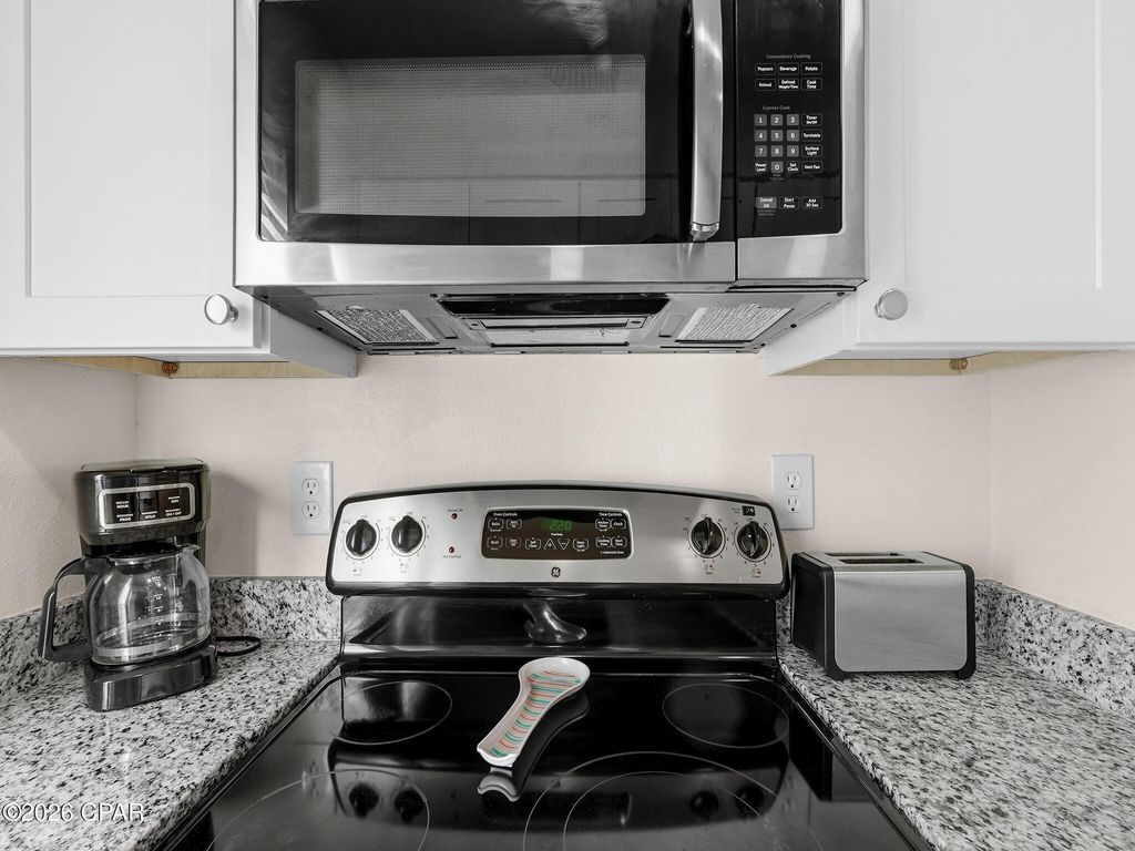 Image 7 of property listing at 17614 Front Beach Road 6C, Panama City Beach, FL 32413