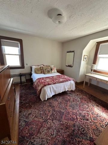 1075 Thomas St, Hillside Twp., NJ 07205