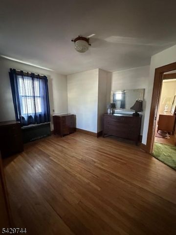 1075 Thomas St, Hillside Twp., NJ 07205