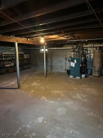 1075 Thomas St, Hillside Twp., NJ 07205