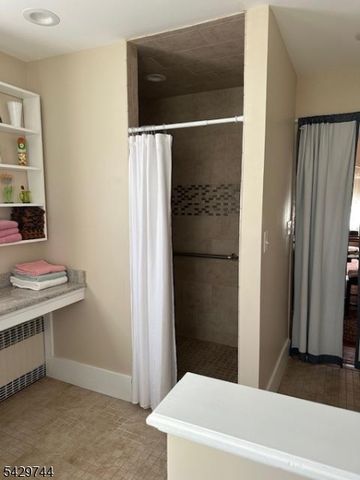 1075 Thomas St, Hillside Twp., NJ 07205