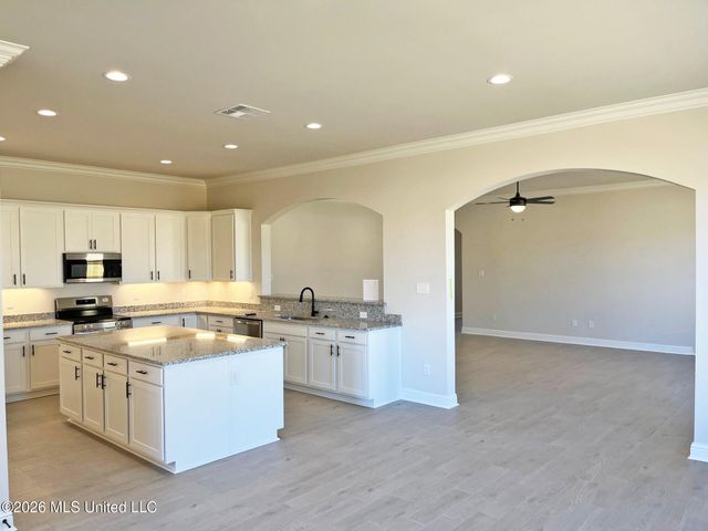 12110 Walker Road, Ocean Springs, MS 39564