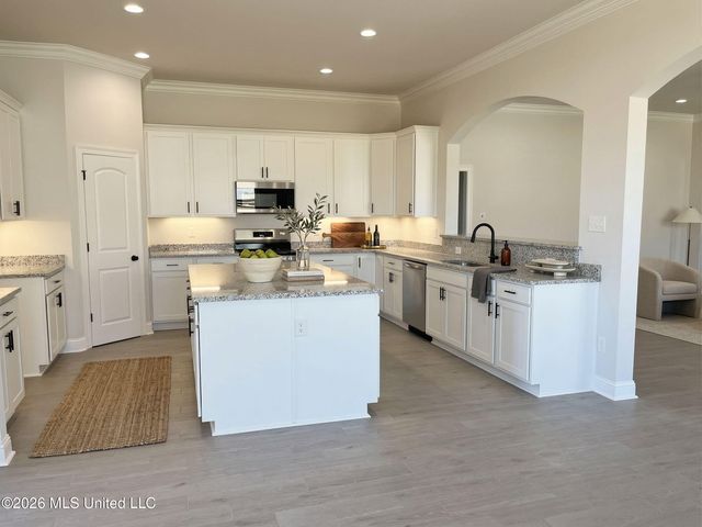 12110 Walker Road, Ocean Springs, MS 39564