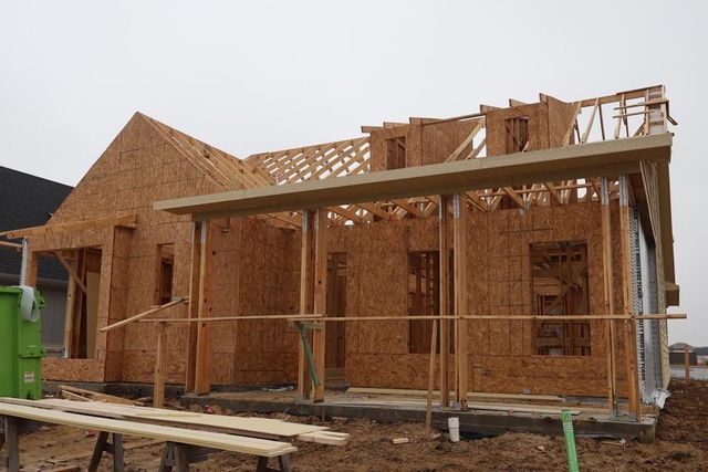 12014 Salty Bend Drive, Mont Belvieu, TX 77523