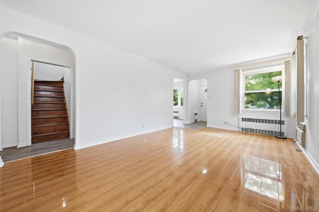 5332 187th Street, Fresh Meadows, NY 11365