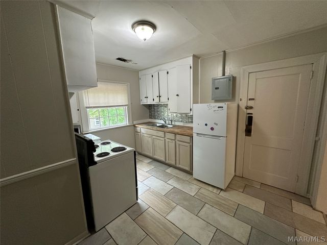 432 Clanton Avenue, Montgomery, AL 36104