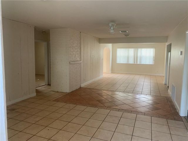 6410 Coolidge Street, Hollywood, FL 33024