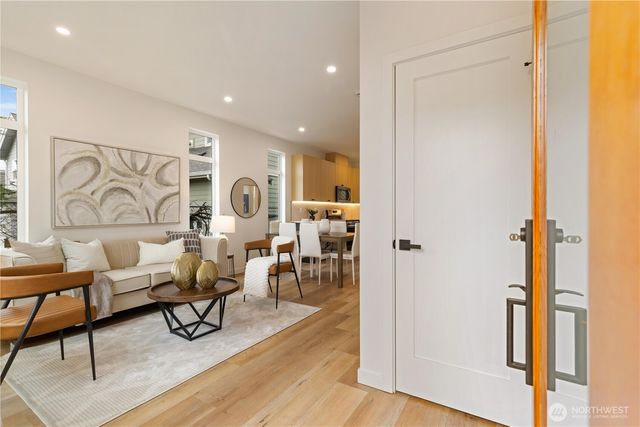 4725 S Findlay Street, Seattle, WA 98118