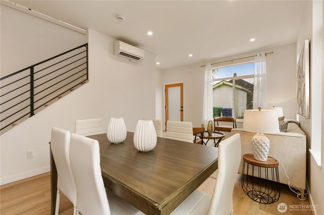 4725 S Findlay Street, Seattle, WA 98118