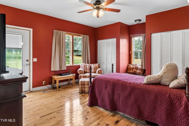 1016 Rock Creek Road, Erwin, TN 37650