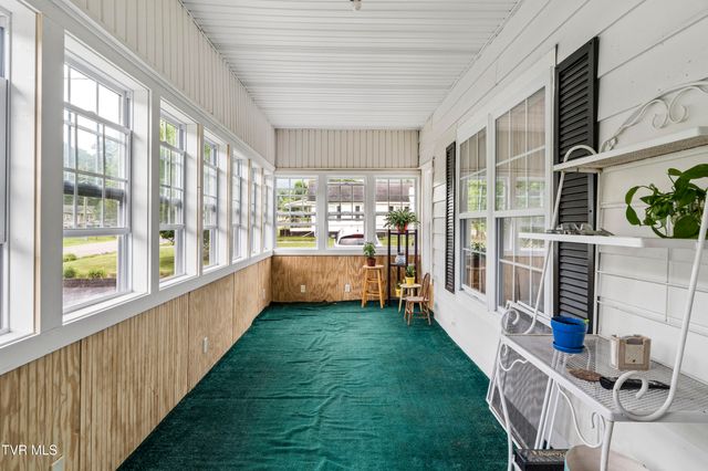 1016 Rock Creek Road, Erwin, TN 37650
