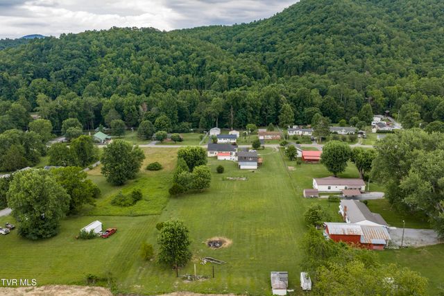 1016 Rock Creek Road, Erwin, TN 37650