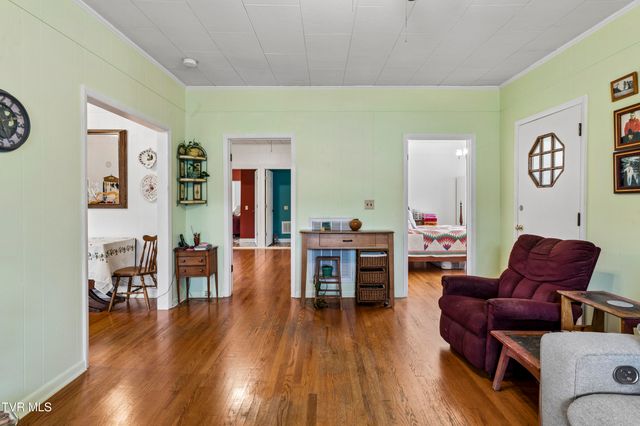 1016 Rock Creek Road, Erwin, TN 37650