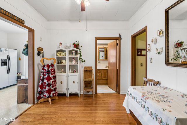 1016 Rock Creek Road, Erwin, TN 37650