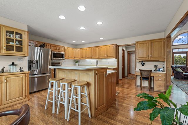 6520 S SABINE DR, Columbia, MO 65203