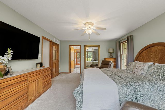 6520 S SABINE DR, Columbia, MO 65203