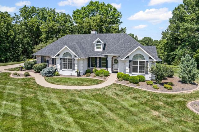 6520 S SABINE DR, Columbia, MO 65203