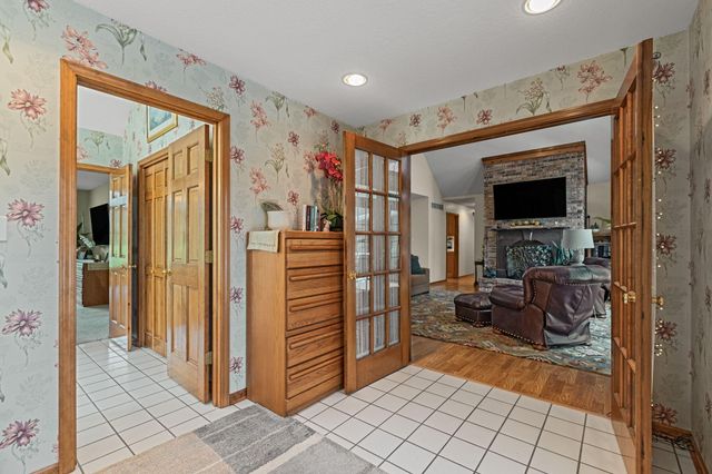 6520 S SABINE DR, Columbia, MO 65203