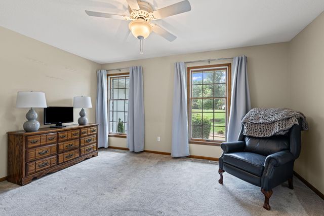 6520 S SABINE DR, Columbia, MO 65203
