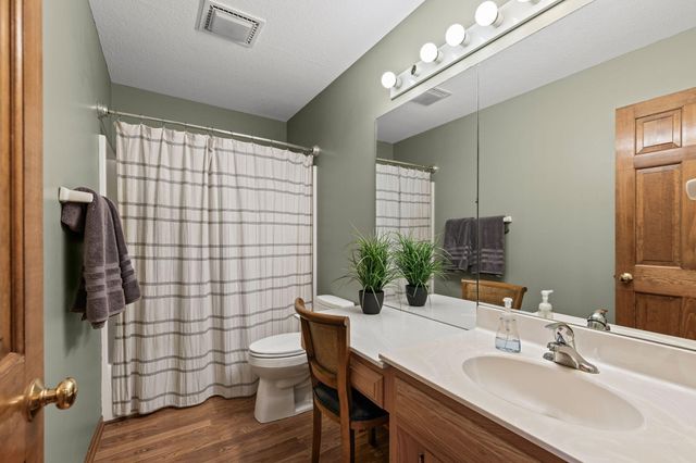 6520 S SABINE DR, Columbia, MO 65203
