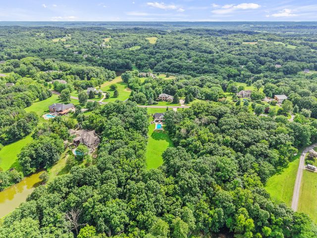 6520 S SABINE DR, Columbia, MO 65203
