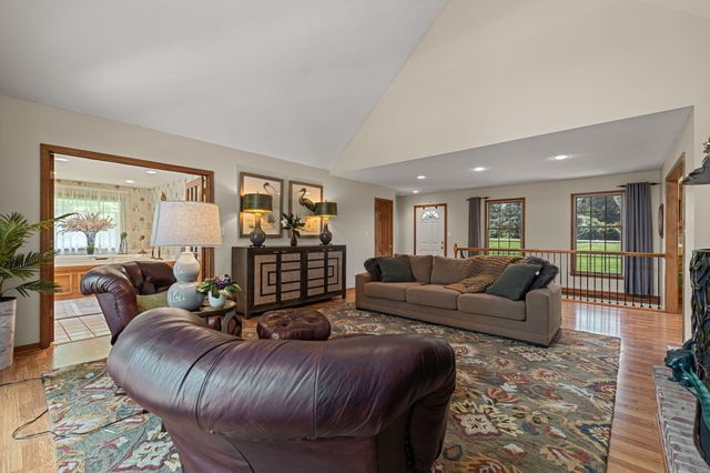 6520 S SABINE DR, Columbia, MO 65203