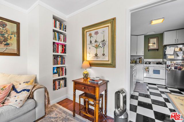 3055 Future Street, Los Angeles, CA 90065