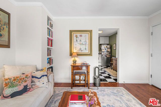 3055 Future Street, Los Angeles, CA 90065