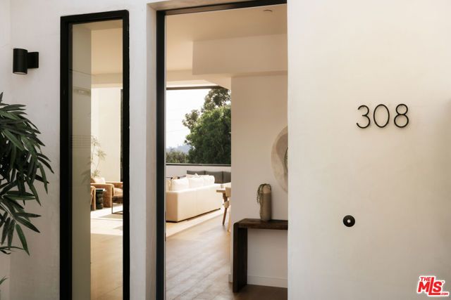 2919 Waverly 308, Los Angeles, CA 90039